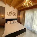 Atrium Bed and breakfast
