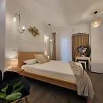 Atrium Bed and breakfast