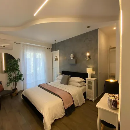 Atrium Bed & Breakfast