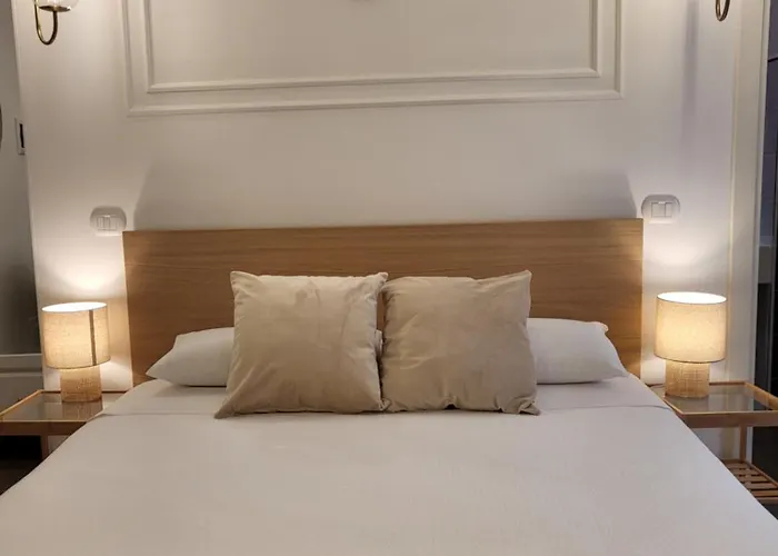 Atrium 4*
