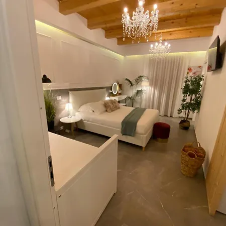 Bed & Breakfast Atrium 4*