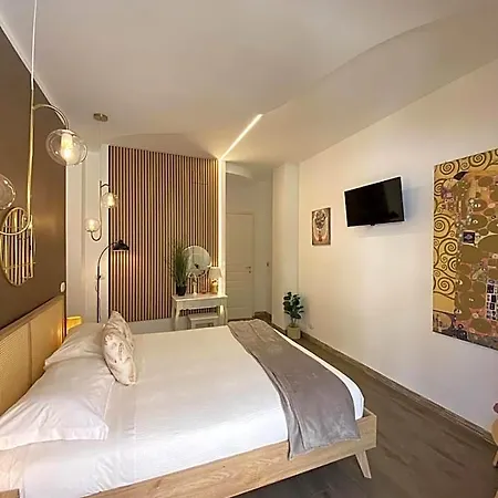 Atrium Bed & Breakfast