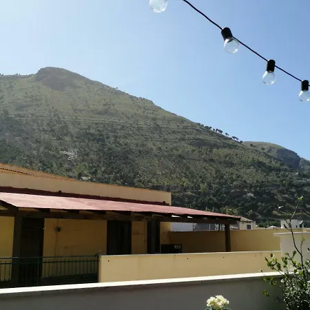 B&B Atrium